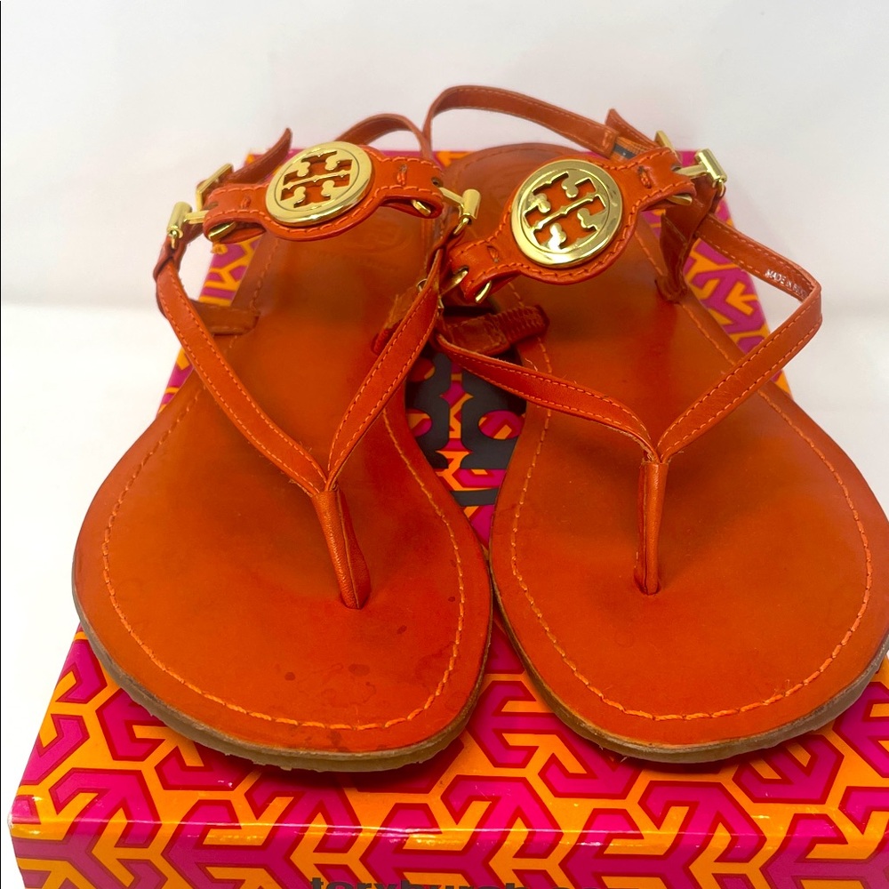 Tory Burch Equestrian Orange Gold Logo Ali-Anteka Calf Leather Sandals Size 8